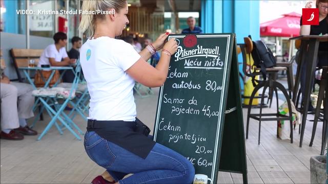 U caffe baru Moj kutak na ploču su ispisali cijene sa šaljivim izrekama gostiju