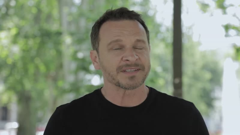 Enis Bešlagić: „Dok ti skontaš da se trebaš cijepiti, proći će godina dana“