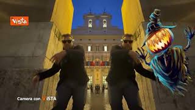 Streghe di Halloween. Su Camera con Vista, il programma di Alexander Jakhnagiev in onda su La7