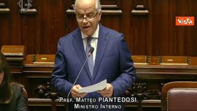 Scontri Torino, Piantedosi: Livello di scontro richiama dinamiche terroristiche