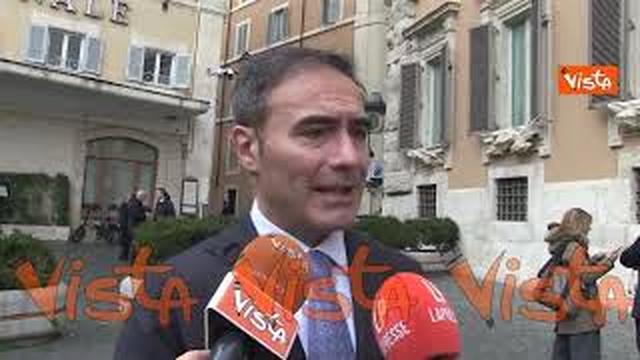 Guerra Ucraina, Sasso (Futuro Nazionale): "Invio armi aiuta solo Zelensky, prolungando la guerra"